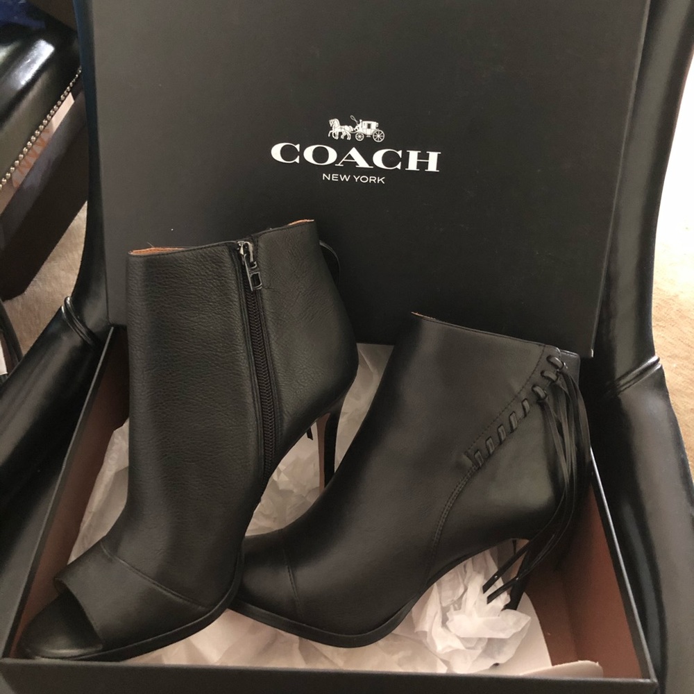 Woman’s Heel boots